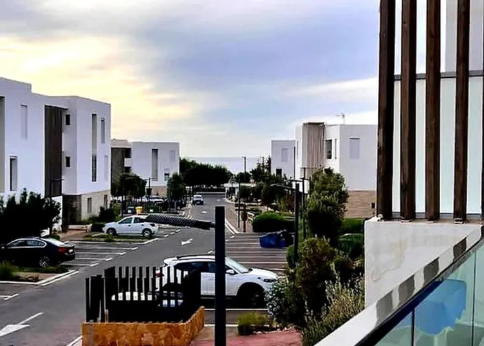 2 Minutes De La Plage , Residence Tamourrit, Taghazout Bay , Vue Mer , Golf , Piscine