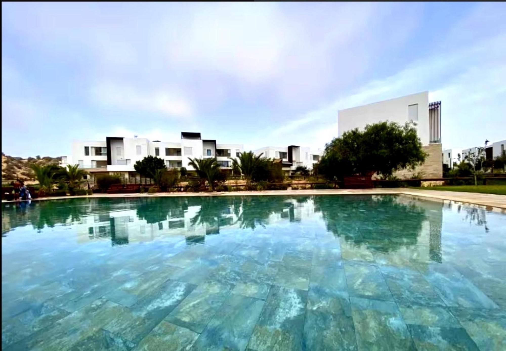 2 Minutes De La , Tamourrit, Bay , Vue , Golf , Piscine * Taghazout